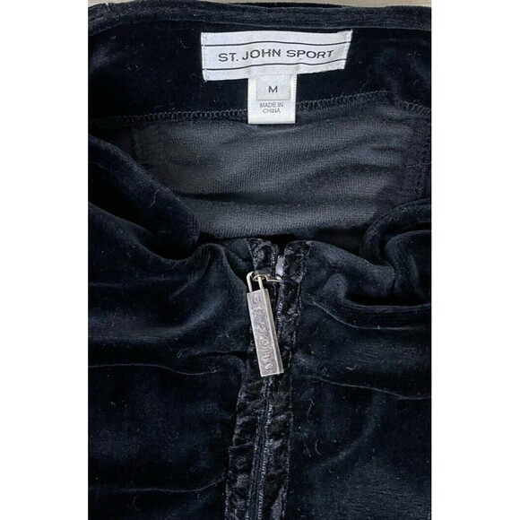 St John Velvet Jacket. Size: M - Picture 7 of 8